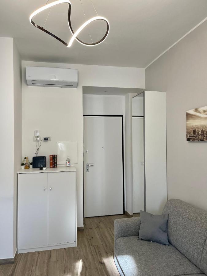 Housitalia Milano Apartamento Exterior foto